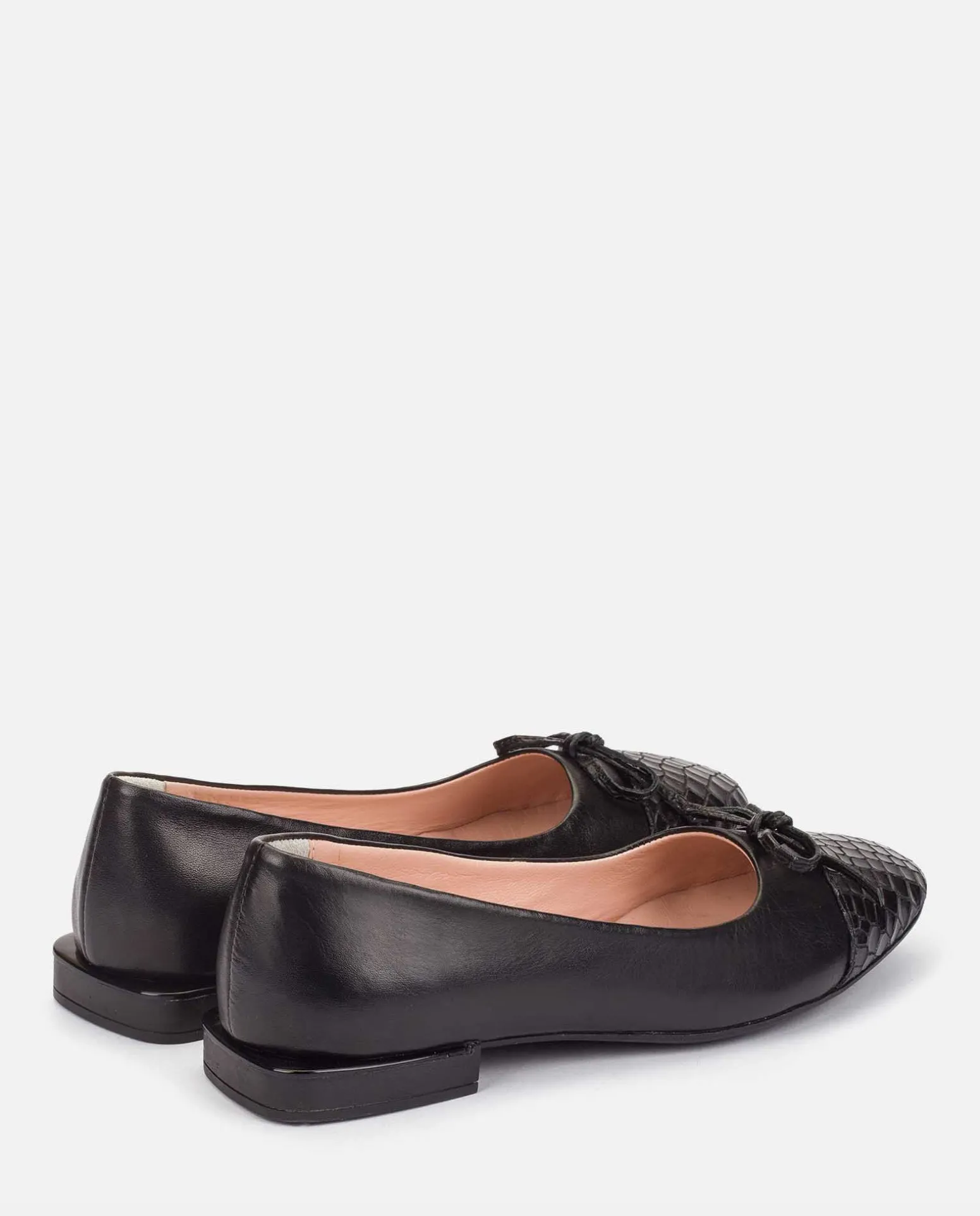 Zapato Plano Canada 001 Negro